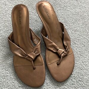 Kelly & Katie Bronze 1.5” Kitten Heel Sandal Size 11